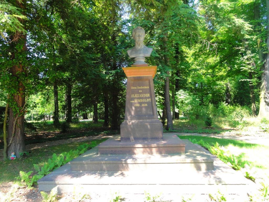 Ferienwohnungen Am Stadtpark Goerlitz Camera foto