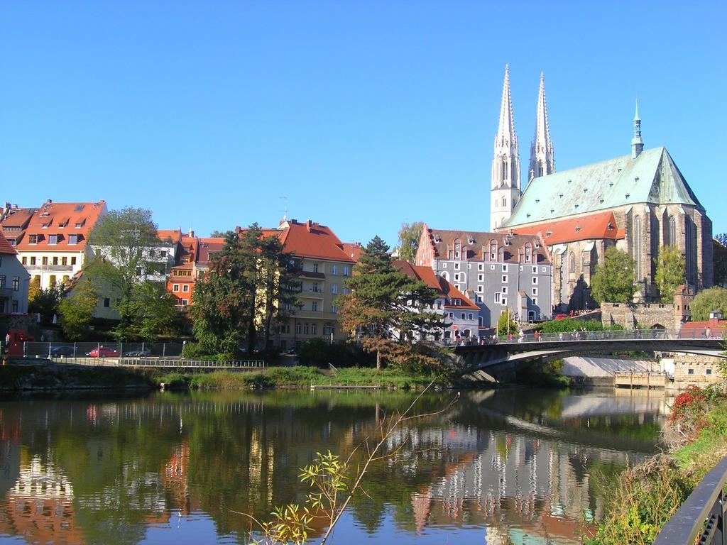 Ferienwohnungen Am Stadtpark Goerlitz Camera foto