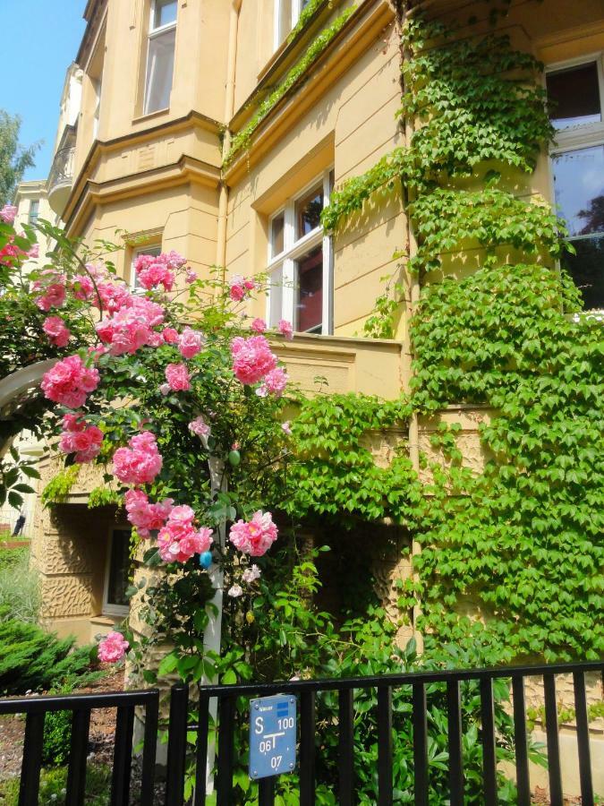 Ferienwohnungen Am Stadtpark Goerlitz Esterno foto